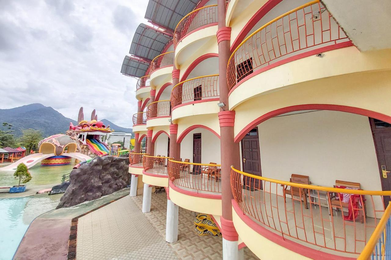 Oyo 3196 Hotel Taman Cinta سينغكوانغ المظهر الخارجي الصورة
